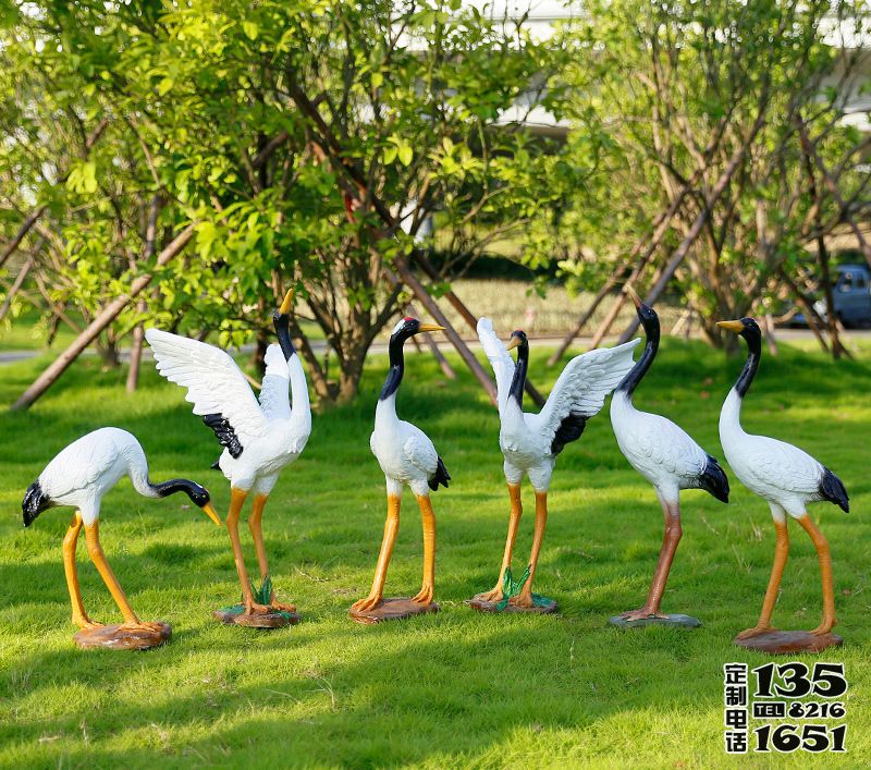 公園玻璃鋼彩繪仿真仙鶴雕塑